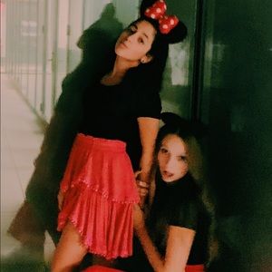 Meet your Posher, Maya